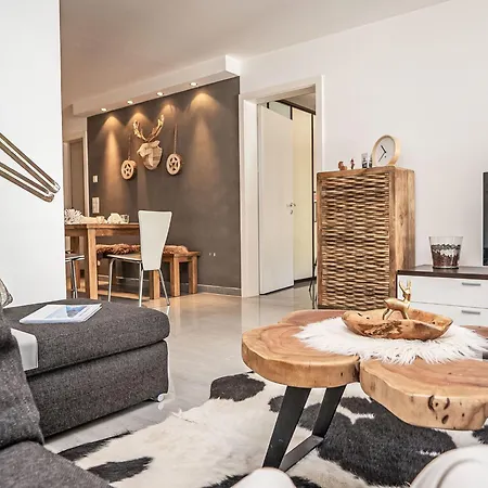 Chesa Enania By Interhome Daire *
