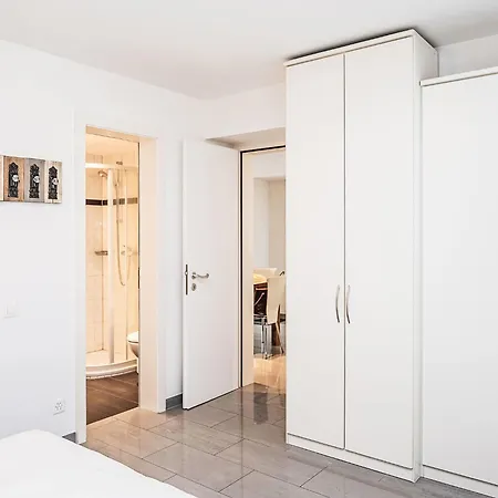 Chesa Enania By Interhome
